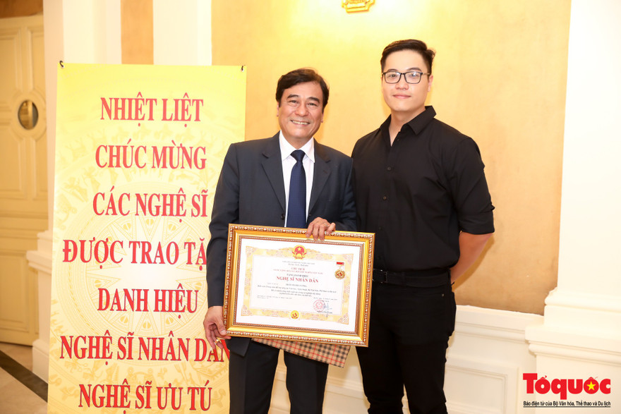 Gặp lại nghệ sĩ Mạnh Cường và phút nói thật của 'gã đào hoa' 