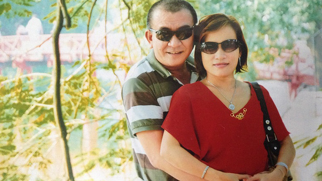 Chị Như chụp ảnh chung với đối tượng Việt khi còn yêu nhau