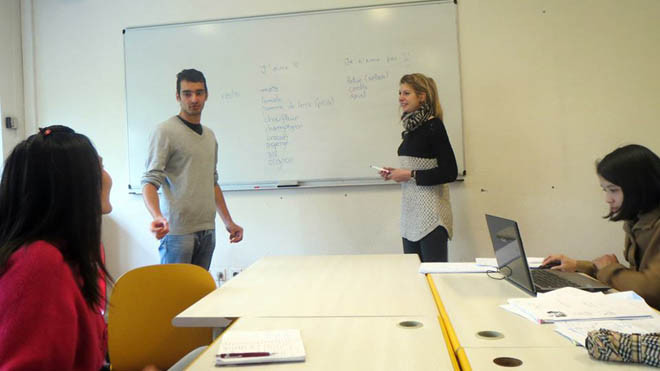 Làm thế nào để học tại Bắc Hà mà được trường ĐH ngoại cấp bằng