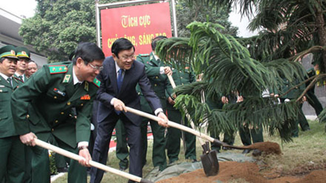 Chủ tịch nước thăm, chúc Tết Bộ đội Biên phòng