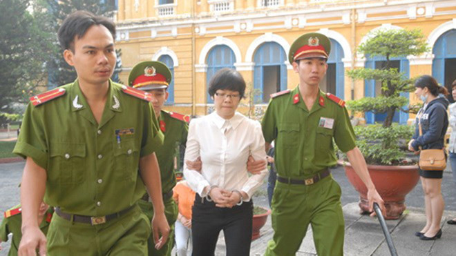 Sáng ngày 7/1, TAND TP.HCM tiếp tục xét xử "siêu lừa" Huyền Như