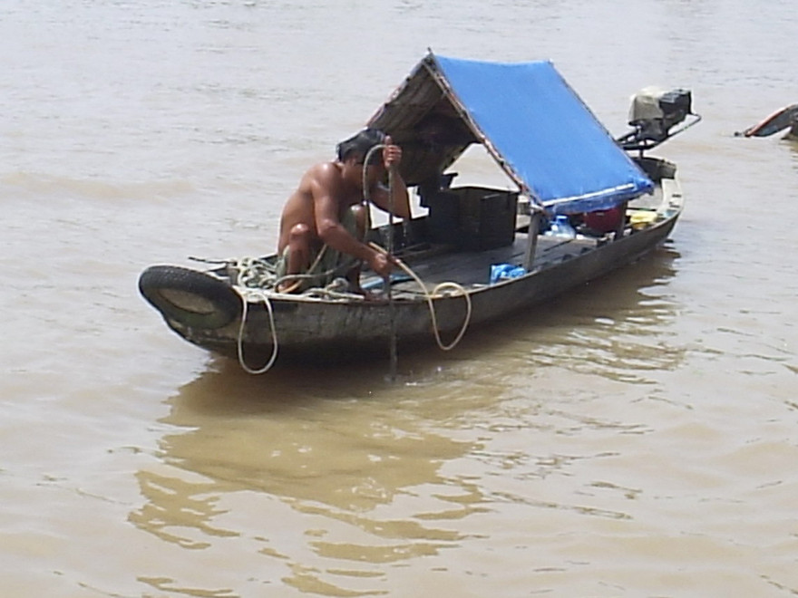 Lênh đênh đời sông nước