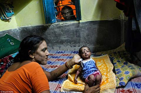 Khu nhà thổ lớn nhất Châu Á trong bộ phim đoạt Oscar