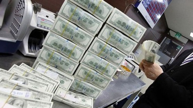 HSBC: “Chúng tôi tin tưởng dòng đầu tư tích cực đã giúp Ngân hàng Nhà nước tiếp tục củng cố dự trữ ngoại hối, cải thiện khả năng đảm bảo nhập khẩu của Việt Nam mặc dù mức dự trữ còn thấp so với đa số các nước trong khu v