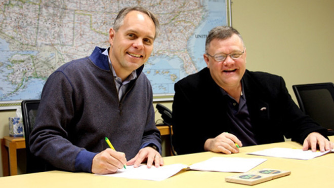 Chọn người đồng sáng lập là việc rất quan trọng với người mới khởi nghiệp. Ảnh: BI