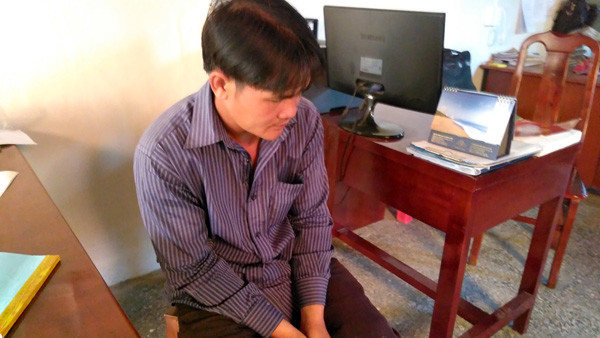 Đối tượng Phan Văn Chính tại cơ quan công an