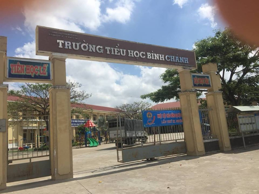 Trường tiểu học Bình Chánh, huyện Bến Lức, tỉnh Long An, nơi xảy ra vụ việc