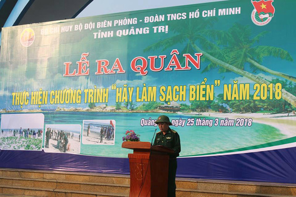 Tuổi trẻ Quảng Trị ra quân làm sạch biển