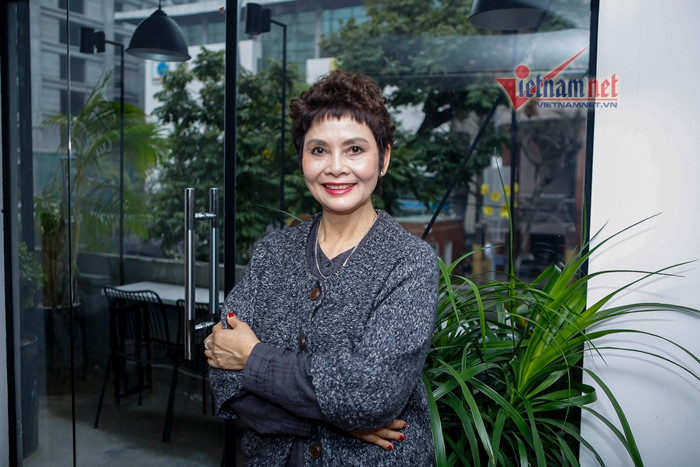 Ở tuổi 60, NSND Minh Châu vẫn luôn xứng danh "người đàn bà không tuổi" của điện ảnh Việt