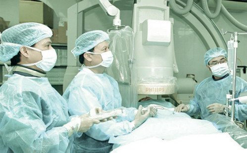 Bác sĩ tiếp cận được giao nhiệm vụ quản lý, chăm sóc sức khoẻ cán bộ cấp cao phải thực hiện nghiêm túc quy định bảo mật hồ sơ. Ảnh minh họa: P.V