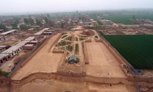 Toàn cảnh khu vực Cao Lăng đang được tiến hành khai quật