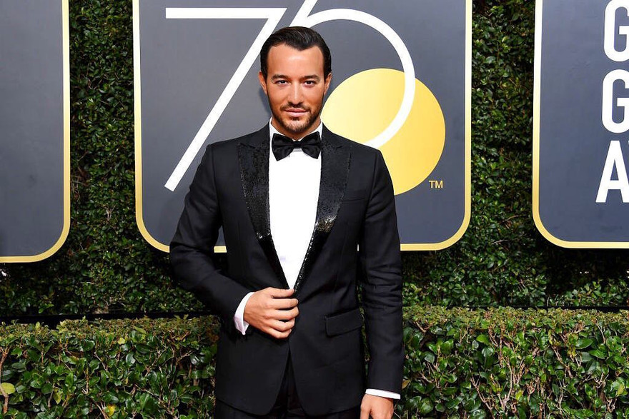 Emir là doanh nhân trẻ tài năng và thành công, được truyền thông săn đón.