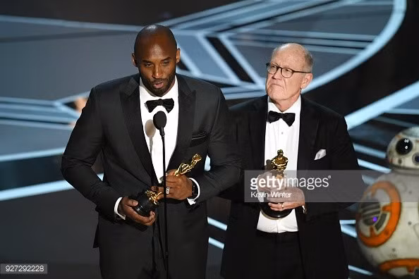 Đạo diễn Glen Keane, kịch bản Kobe Bryant.