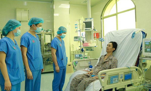 Kỳ tích: Lần đầu tiên ghép phổi từ người cho chết não