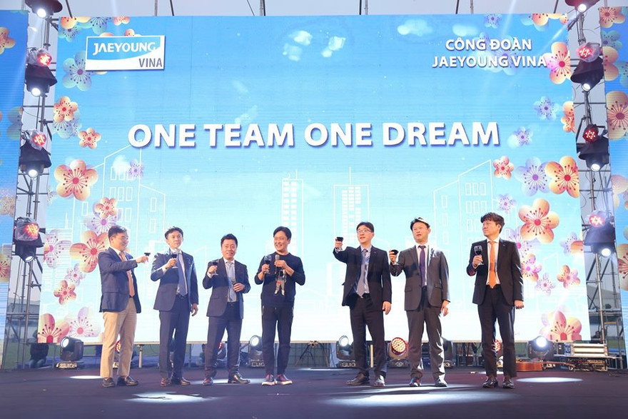 Chuyên nghiệp trong tổ chức sự kiện lớn nhất năm của Jaeyoung Vina