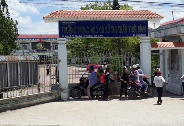 Trường THCS TT Thới Bình (Cà Mau) nơi thầy S. công tác