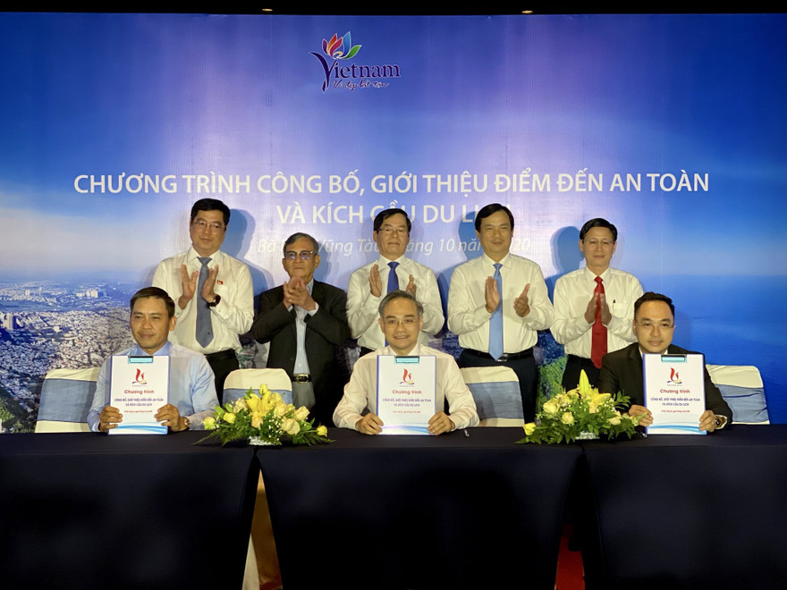 VIETRAVEL hưởng ứng chương trình kích cầu du lịch của liên minh 7 tỉnh thành Đông Nam Bộ