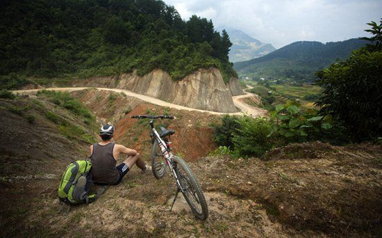 Bị gái có chồng quấy rối sau khi phượt