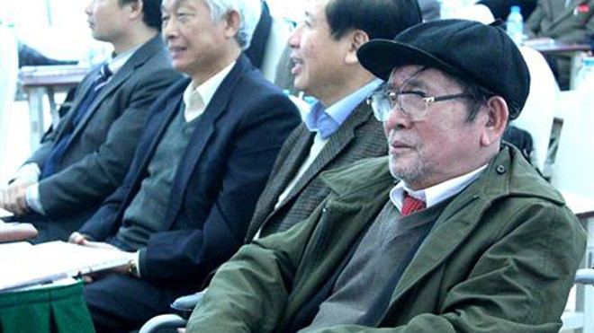 Nhà văn Lê Lựu trong buổi ra mắt quỹ văn học mang tên mình. Ảnh: Mi Ly