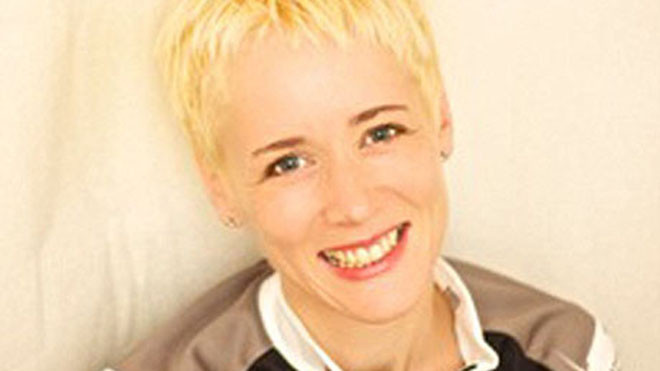 Cô Karen bị dị ứng hầu hết mọi đồ vật thường ngày.