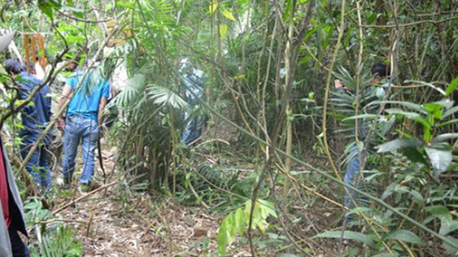 Phát hiện bộ xương người không đầu trong núi