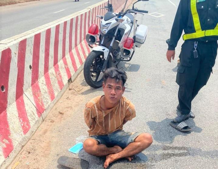 Cảnh sát truy đuổi kẻ trộm ô tô hơn 35km 