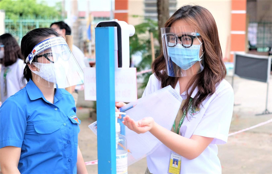 Bao giờ học sinh ở Bình Dương được đến trường?