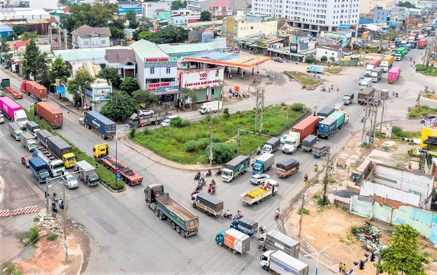 Từ ngày 15/11, một số đường ở Bình Dương cấm phương tiện đi vào 