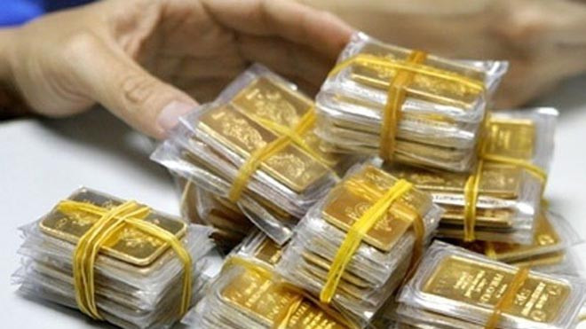 Giá vàng hôm nay 11/1: Vàng luẩn quẩn, tỷ giá giảm mạnh