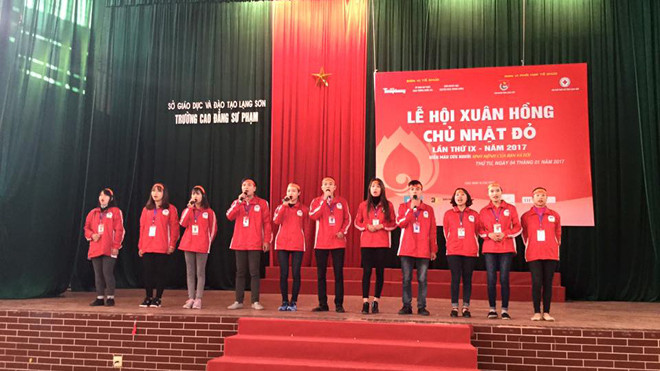 Vang mãi bài ca tình nguyện *ảnh: Duy Chiến