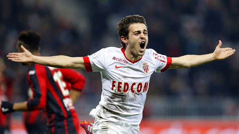 M.U mua tân binh trị giá 70 triệu bảng để... chờ Griezman