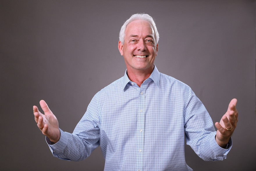 Tôi đã nghĩ trong đầu: “Thật hoàn hảo. Đây chính xác là những gì chúng tôi đang tìm kiếm. Phát triển giáo dục y khoa, cải thiện chất lượng dịch vụ lâm sàng và chăm sóc sức khỏe, rồi cả nghiên cứu và chuyển giao công nghệ