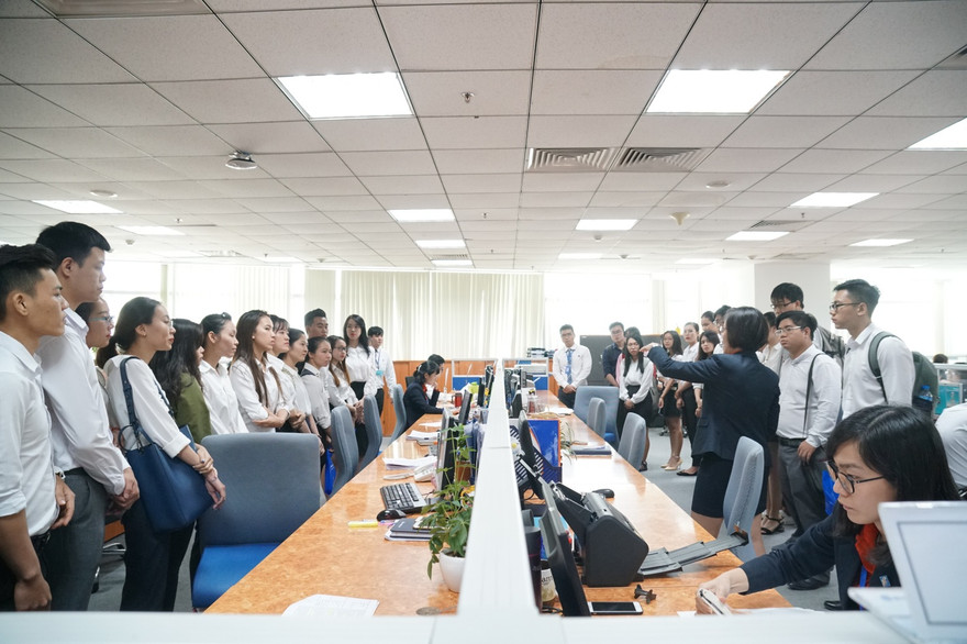 Học thực tiễn như sinh viên UEF để có những trải nghiệm nghề nghiệp thiết thực 