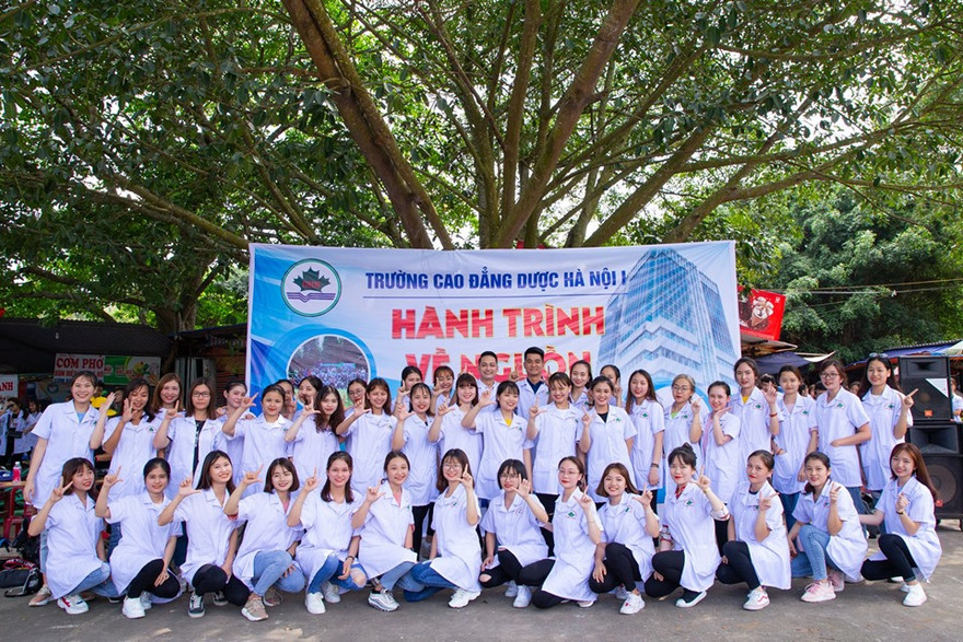 Cao đẳng Y Dược Tuệ Tĩnh: Đột phá với mô hình đào tạo, việc làm