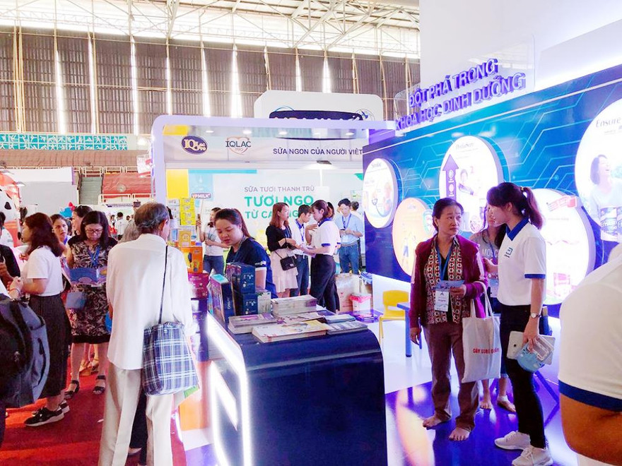 Abbott cam kết tiếp tục đồng hành hỗ trợ cải thiện sức khỏe người dân Việt Nam