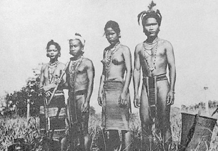 Kỳ lạ tục trai gái ngủ chung thoải mái trước hôn nhân 