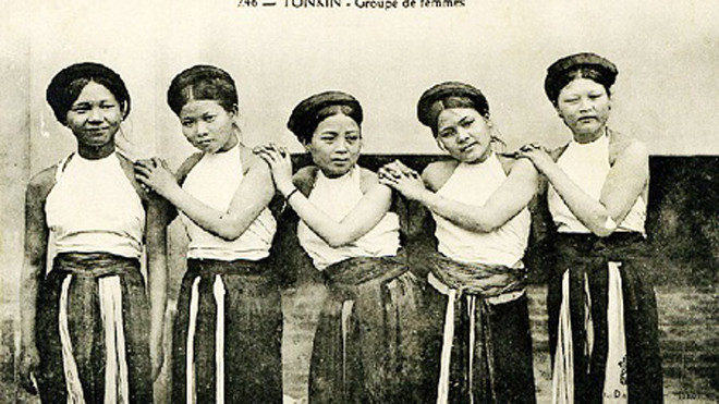 Vẻ đẹp “không thể trộn lẫn” của phụ nữ Việt Nam đầu thế kỷ 20