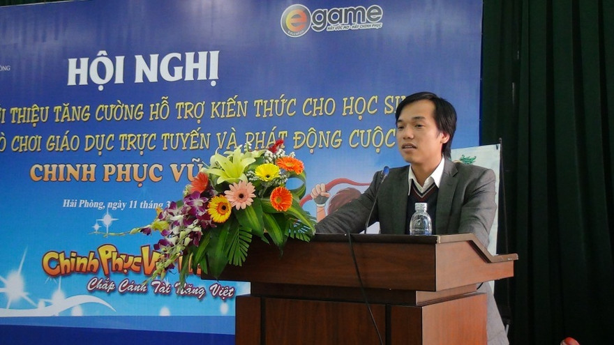 Ông Nguyễn Bình Minh - Ủy viên BCH TW Đoàn, Phó bí thư Thành đoàn Hải Phòng phát biểu tại hội nghị