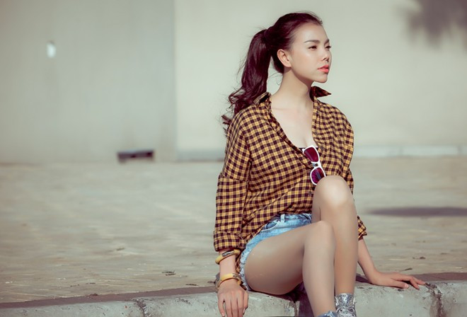 Trà Ngọc Hằng: 'Không biết bạn trai giàu cỡ nào'