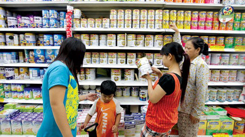 Sữa tăng giá luôn là nỗi ám ảnh của người tiêu dùng