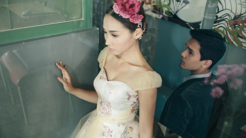 Khánh Ngọc mơ màng với váy công chúa