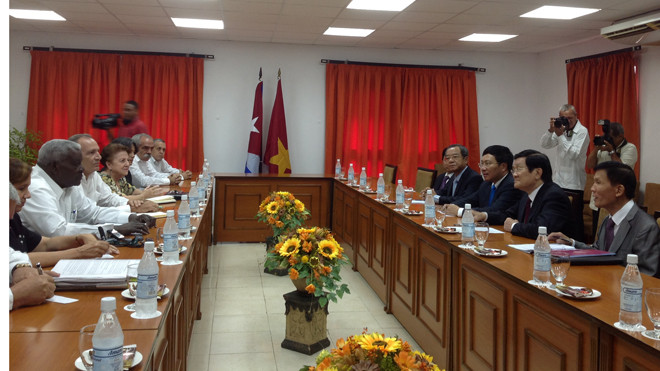 Chủ tịch nước Trương Tấn Sang hội kiến Chủ tịch Quốc hội Cuba