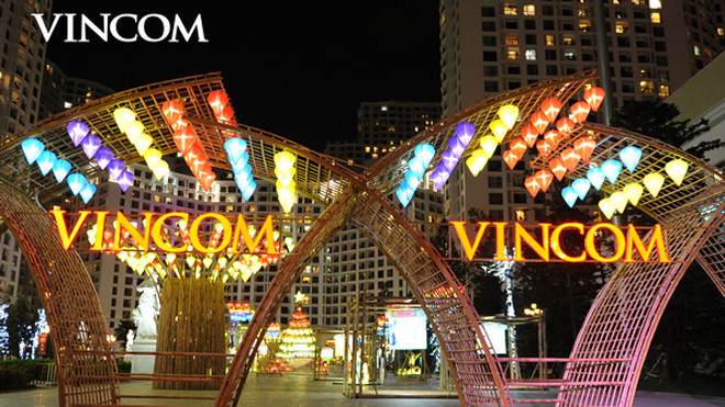 Vincom lập kỷ lục “Vườn cổ tích bằng đèn lồng lớn nhất Việt Nam“