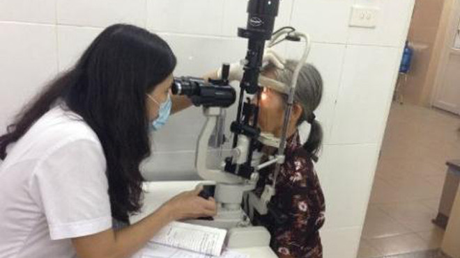 Mù mắt vĩnh viễn vì ngộ độc paracetamol