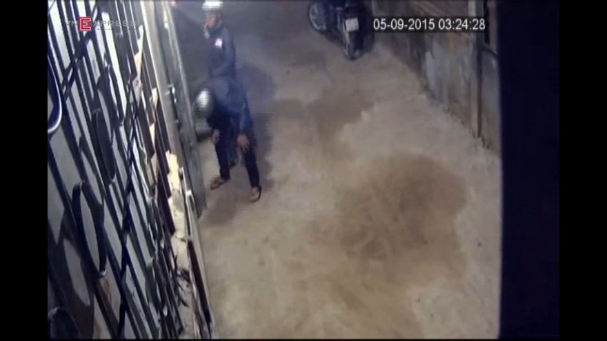 Sáu thanh niên dàn trận giữa đêm trộm xe Air Blade