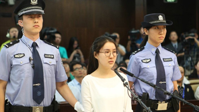 Quách Mỹ Mỹ tại phiên tòa.