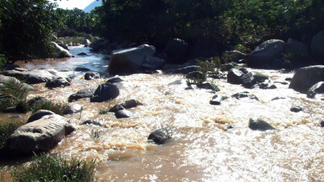 Con suối nơi xảy ra vụ việc. Ảnh: Sơn Ninh
