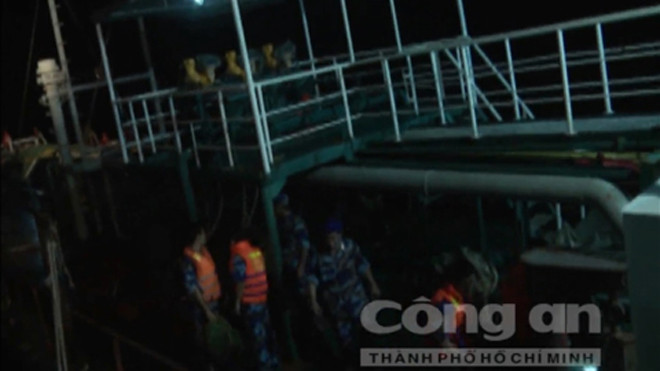 Tại thời điểm kiểm tra, trên tàu Asia Star chứa hàng trăm lít dầu DO