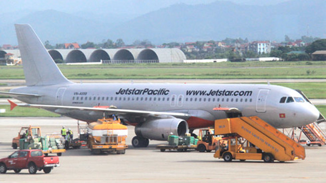 Chi phí lắp đặt lại phao cứu sinh của máy bay lên tới hàng trăm triệu đồng. Ảnh minh họa: Đ.Loan