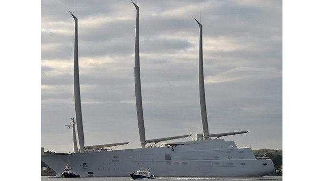 Siêu du thuyền A là siêu du thuyền lớn nhất thế giới. Ảnh: AAP